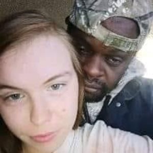 Meet your Posher, Kelli